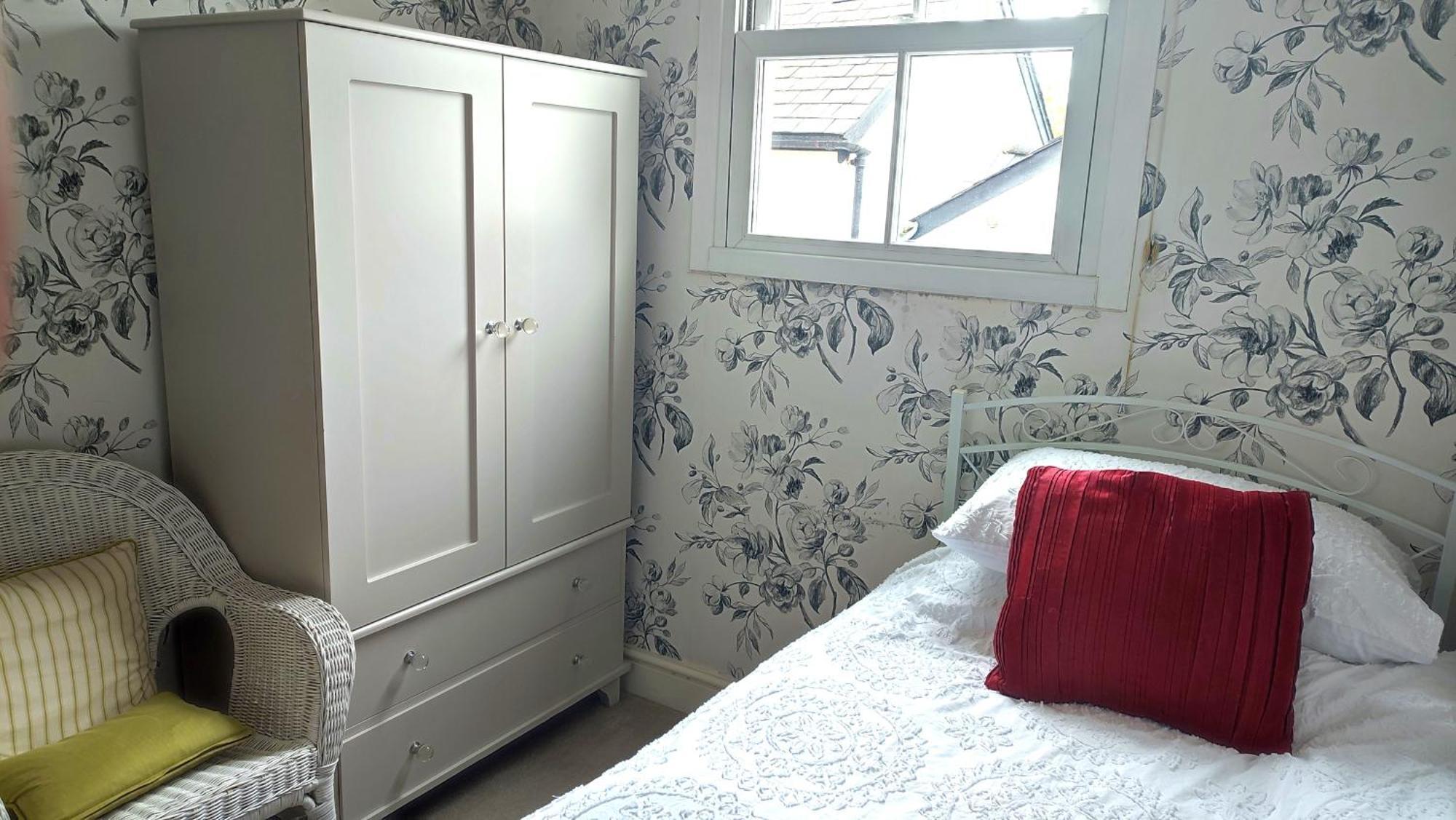 3 Bedroom Cottage In Sunninghill, Ascot Екстер'єр фото