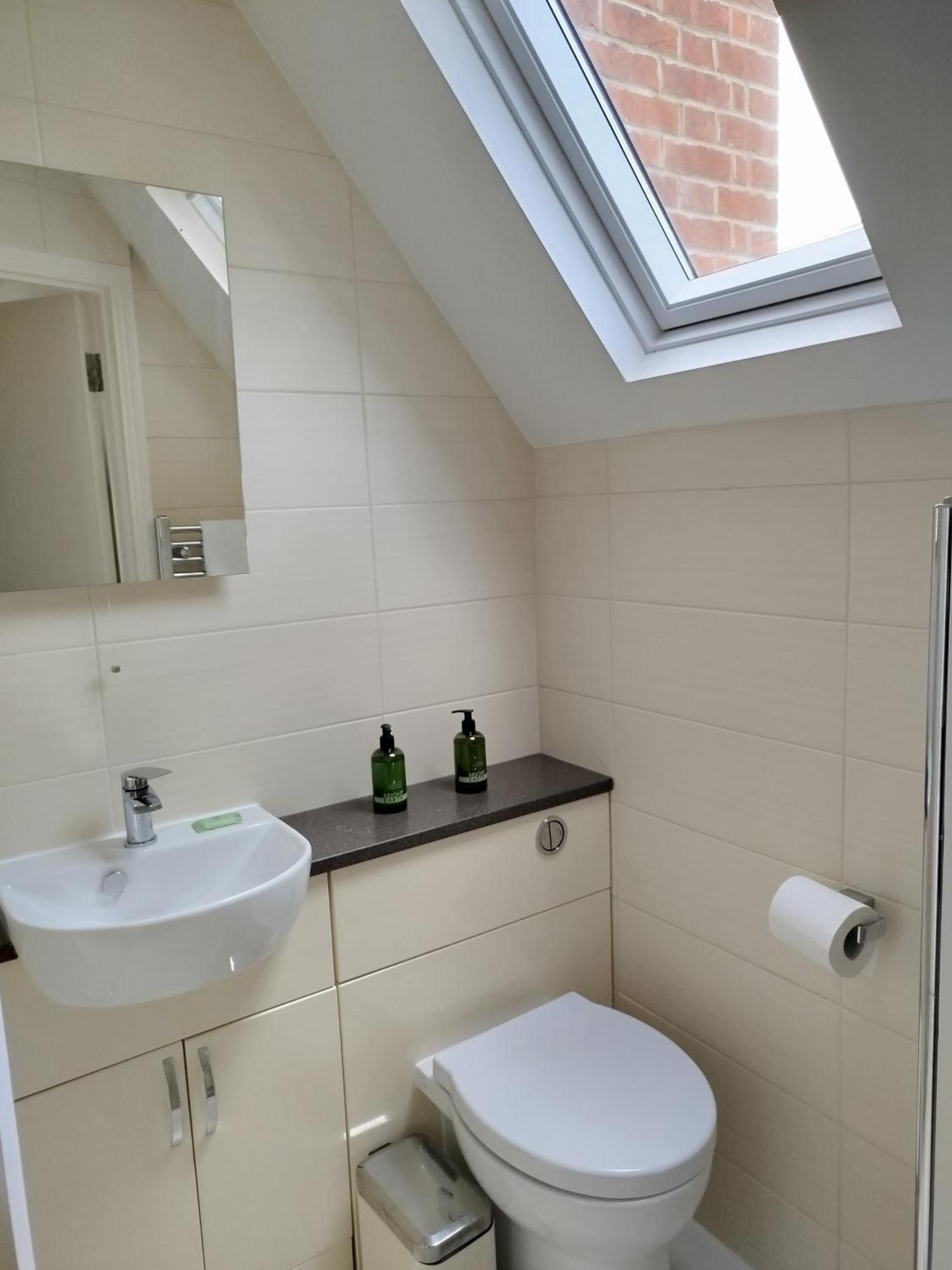 3 Bedroom Cottage In Sunninghill, Ascot Екстер'єр фото